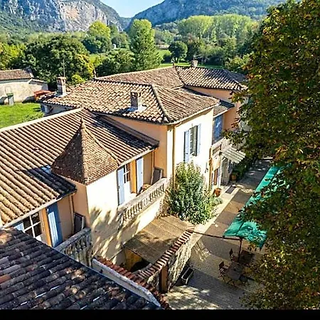 Logis Le Domaine De La Regaliere Hotel